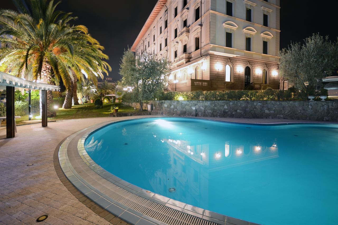 Grand Hotel Vittoria Montecatini Terme Eksteriør billede