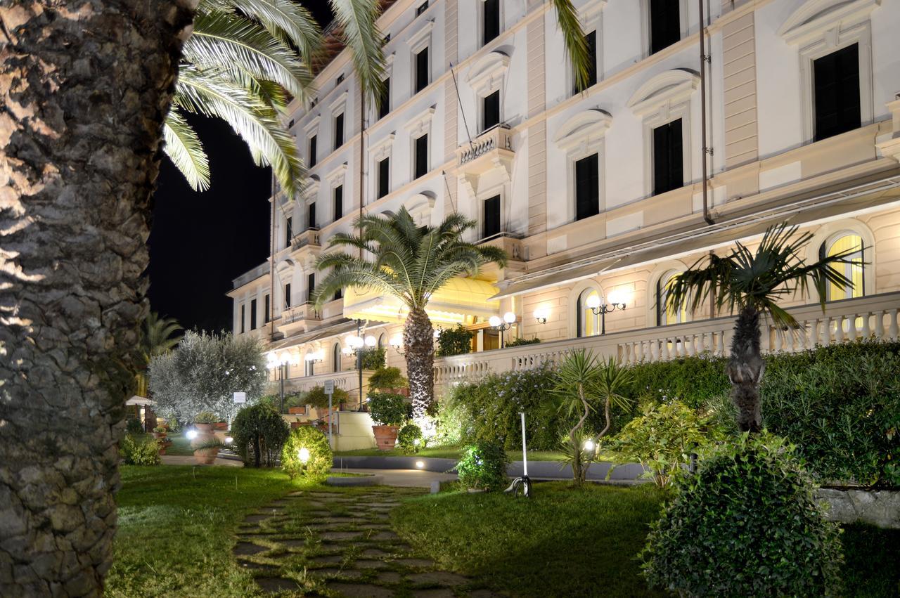 Grand Hotel Vittoria Montecatini Terme Eksteriør billede
